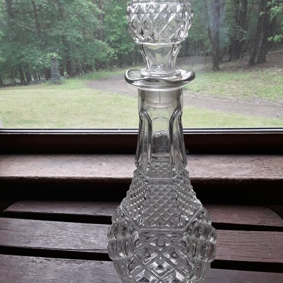 Vintage 1950s Large Cut Glass Decanter with Glass Stopper - Picture 1 of 4